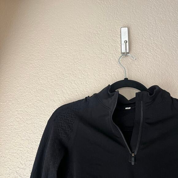 Lululemon Women’s Long Sleeve Mesh Shirt Swiftly Style Black 1/2 Zip Stretch - Picture 2 of 7